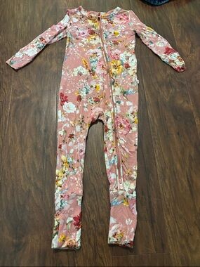 Posh Peanut Dusty Pink Floral Zipper Convertible Footie